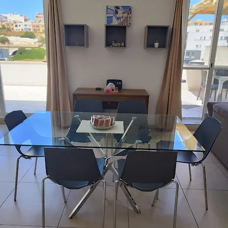 アパート Cozy 2 Bedroom Penthouse Saint Julian's